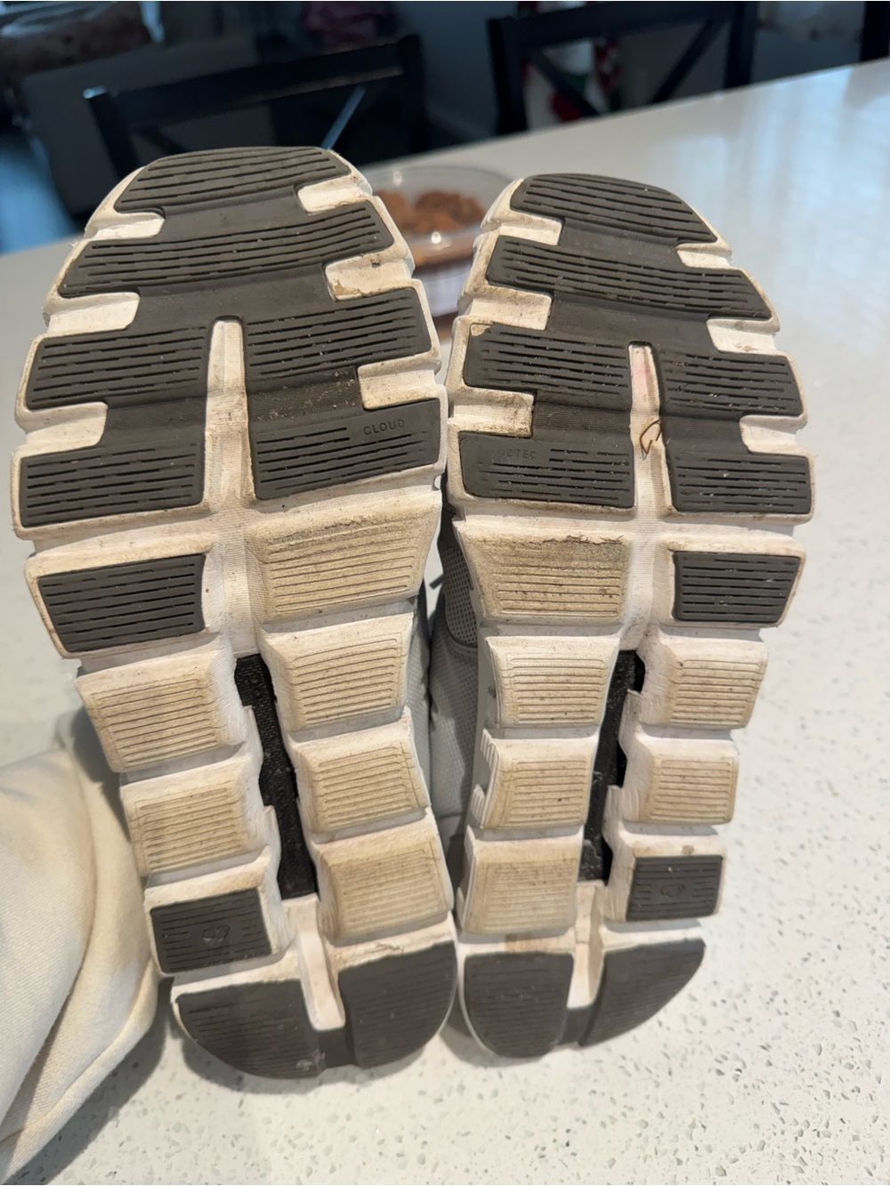 On Running Cloud Women’s  Running Shoes - Light Gray - Picture 2 of 6